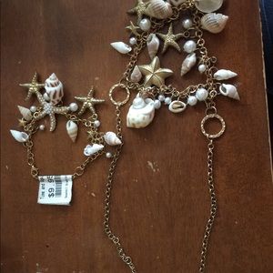 Shell bracelet and necklace package